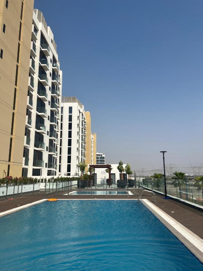 Modern Studio Center Of Dubai Exterior photo